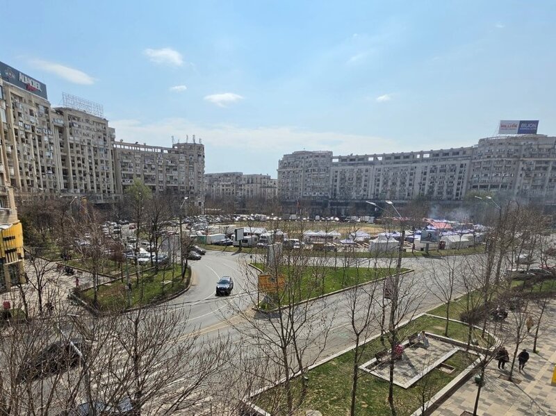 Decebal, rond Alba Iulia, renovata, mobilata si utilata, 10 minute metrou